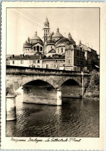 M-39033 The Cathedral Front Périgueux France