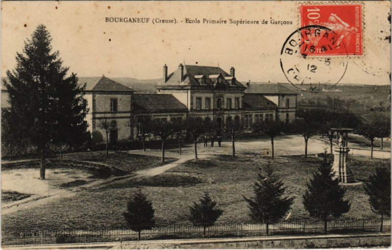 CPA Bourganeuf Ecole Primaire Superieure de Garcons FRANCE (1050188)