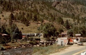 Loveland Colorado Appleby Resort Motel Sinclair c1950-60s Vintage Postcard