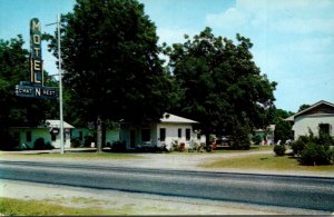 South Carolina Turbeville Chat-N-Rest Motel 1955