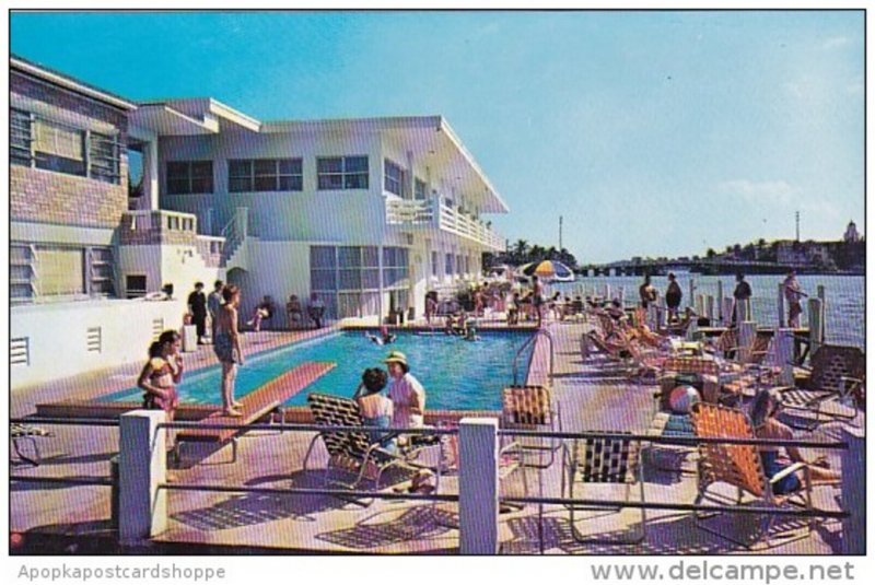 Florida Miami Beach Les Chateaux MotelWith Pool