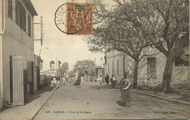 CPA AK Sénégal Afrique Fortier 125. Dakar - Rue de la Poste (67926)