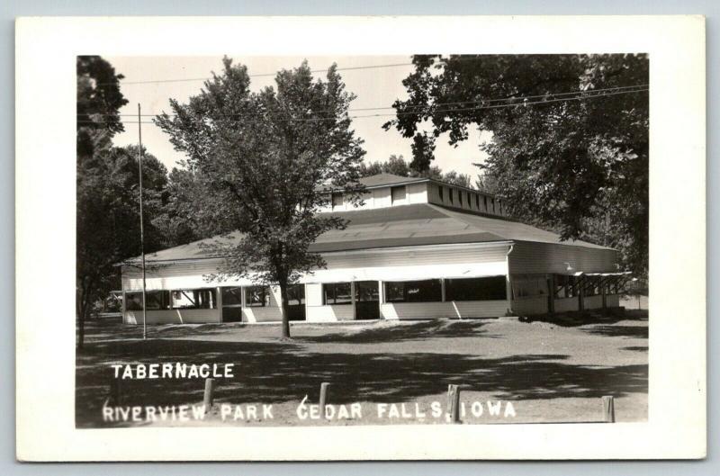 Cedar Falls Iowa~Riverview Park~Tabernacle~Auditorium~Windows Propped~1940s RPPC 