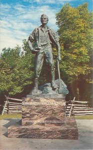 New Salem Illinois Lincoln the Log Splitter Statue Chrome Postcard Unused