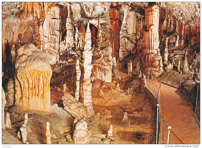 Cave , Postojna , Yugoslavia , PU-1979