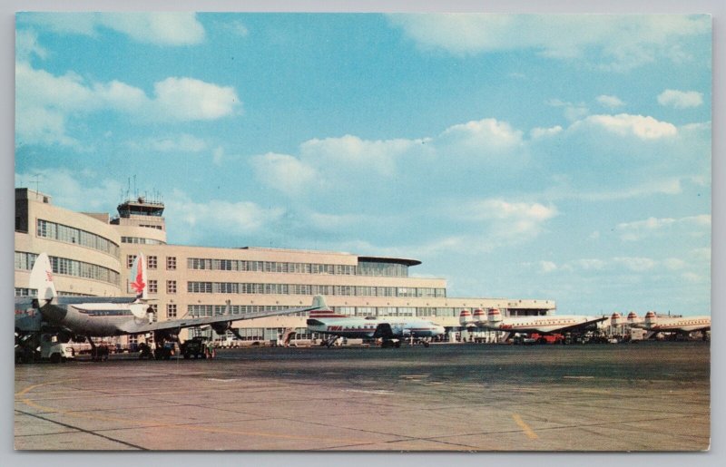 Aircraft~Greater Pittsburgh Airport~Terminal Building~Pittsburgh PA~Vintage PC 