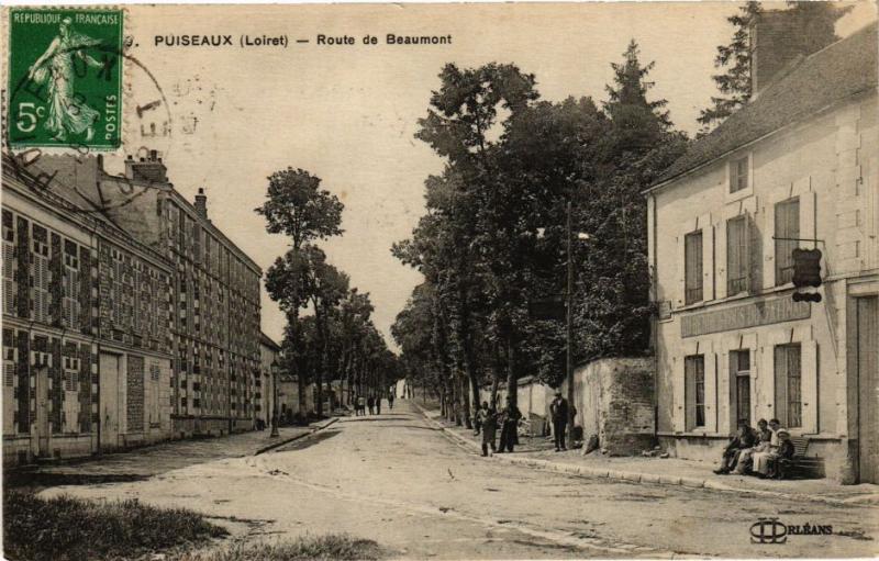 CPA PUISEAUX-Route de Beaumont (264701)