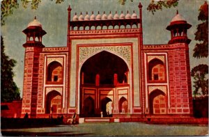 India, Agra - Gate Way Taj Mahal - [FG-335]