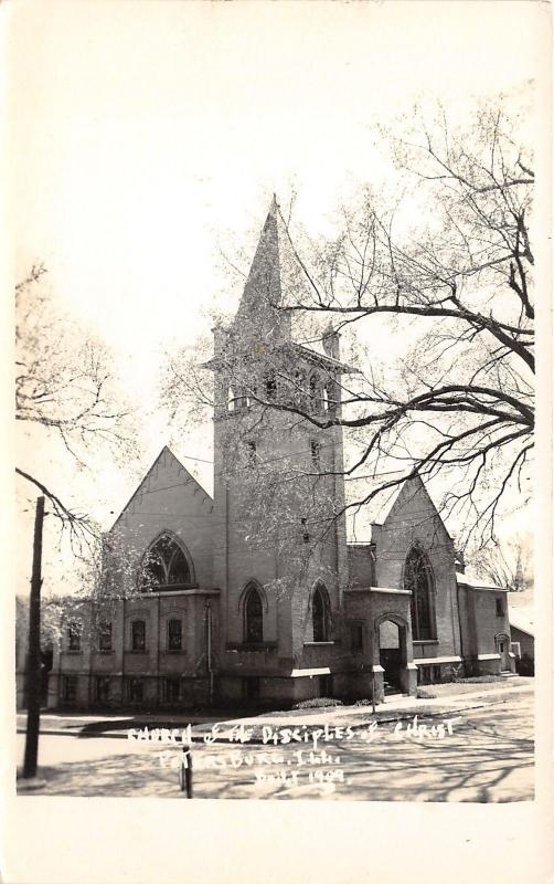 Petersburg Illinois~Church of the Disciples of Christ~Menard County~Vintage RPPC