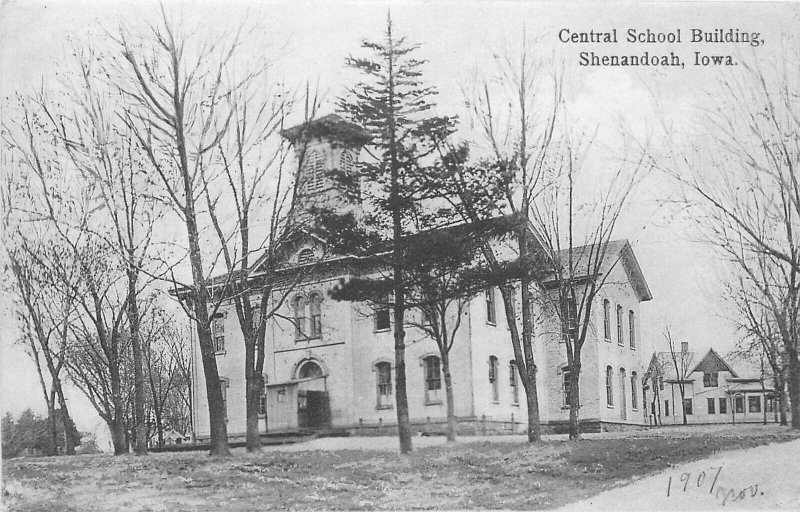 Postcard c-1910 Wheelock Iowa Shenandoah Central School Building 23-12594