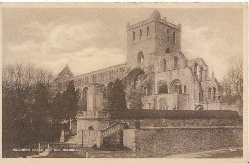 Scotland Postcard - Jedburgh Abbey and War Memorial - Ref TZ2691