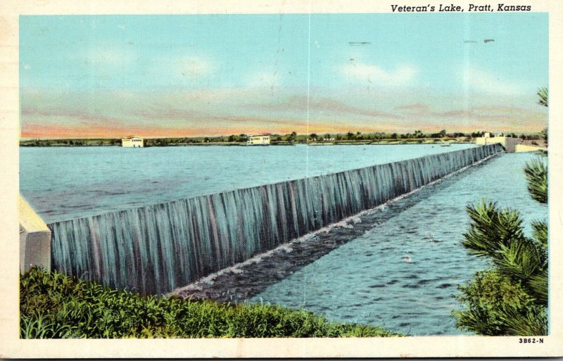 Kansas Pratt Veteran's Lake 1952 Curteich