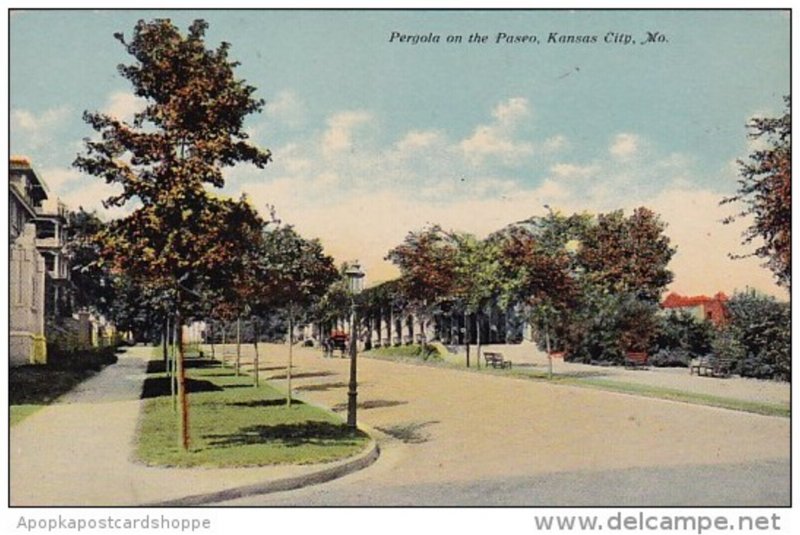 Missouri Kansas City Pergola On The Paseo