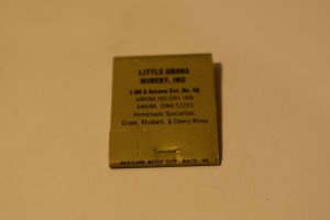 Der Weinkeller Amana Iowa 20 Strike Gold Matchbook