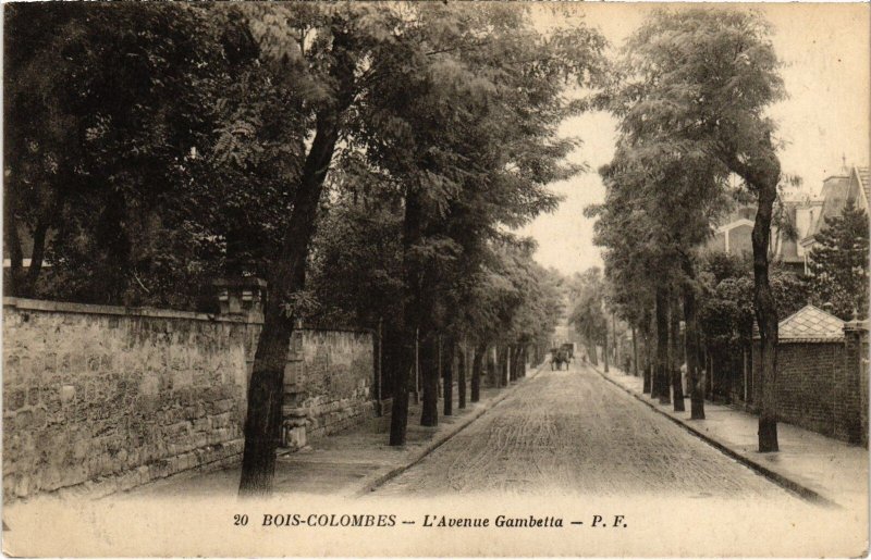 CPA Colombes Avenue Gambetta (1314544)