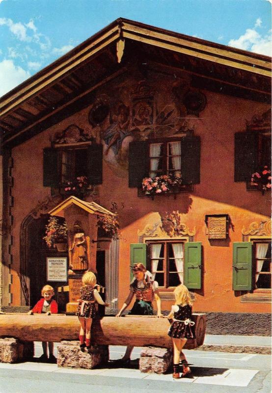 B53831 Mittenwald Geigenbaumuseum children enfants  germany