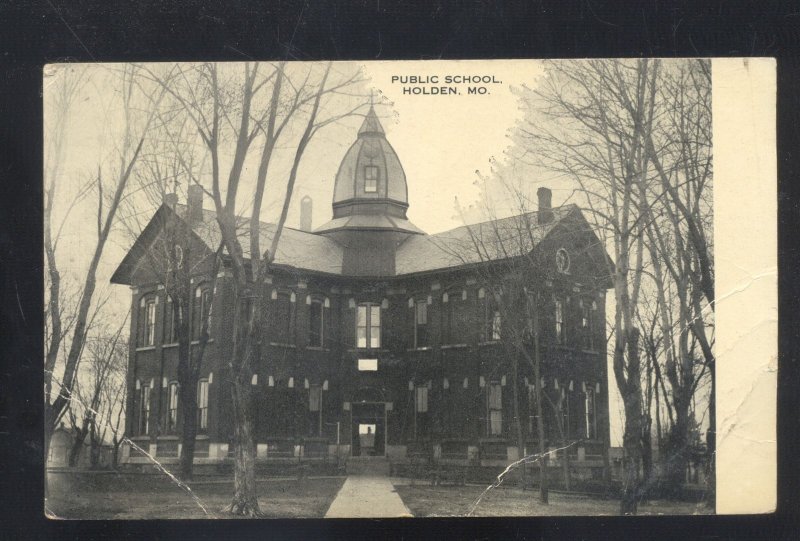 Holden Missouri Public School Building MO. 1919 Vintage Postcarde