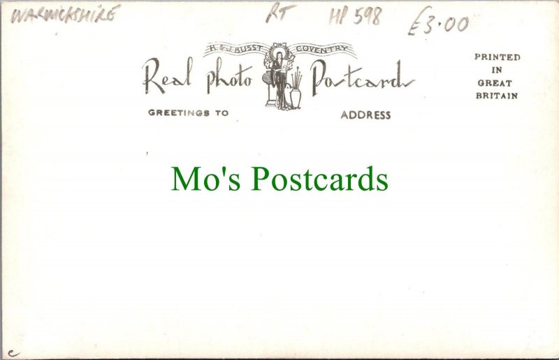 Warwickshire Postcard - Leamington Spa, The Parade  HP598