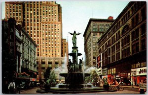 Cincinnati Ohio, Fountain Square, Tyler-Davidson Fountain, Vintage Postcard