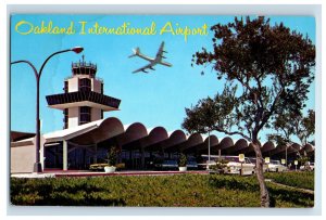 Vintage Oakland International Airport  Postcard P85E
