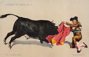 Quiebro de Rodillas Bull Fighing, Tarjeta Postal, Bullfighting Unused crease