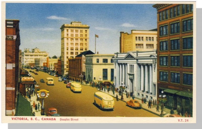 Victoria, British Columbia/BC Canada Postcard, Douglas Street, Art Deco Buses