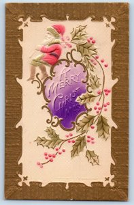 Christmas Postcard Santa Claus Holly Berries Airbrushed Embossed Wykoff MN 1908