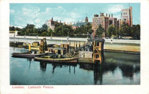 Navigation & sailing related postcard London Lambeth Palace cargo boat