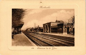 CPA RAMBOUILLET - Interieur de la Gare (246508)