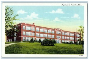 c1940 High School Campus Building Road To Entrance Manistee Michigan MI Postcard