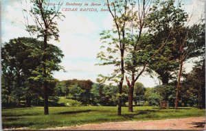 A Roadway in Bever Park Cedar Rapids Iowa Vintage Postcard C075