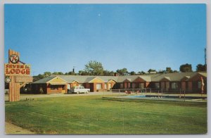 Boise Idaho~Seven K Lodge & Swimming Pool~Linen Vintage Postcard