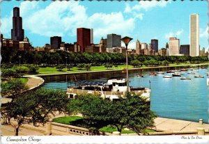 2~4X6 Postcards Chicago, IL Illinois STATE STREET SCENE & GRANT PARK~Boat Rides