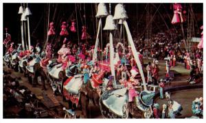 12431  Ringling Bros. Barnum Bailey Circus Elephants Long Mount Glittering Pa...