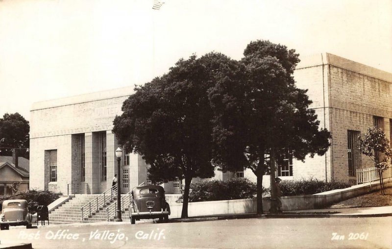 RPPC Post Office, Vallejo, California Zan Photo ca 1940s Vintage Postcard