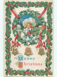 Divided-Back KIDS AT CHRISTMAS SCENE Great Postcard W8413