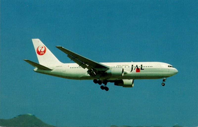 Airplanes Japan Airlines Boeing B-767-246 Kai Tak Airport Hong Kong