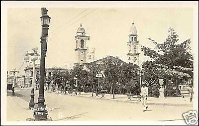 mexico, TAMPICO, Piaza de Armas (ca. 1940) RPPC