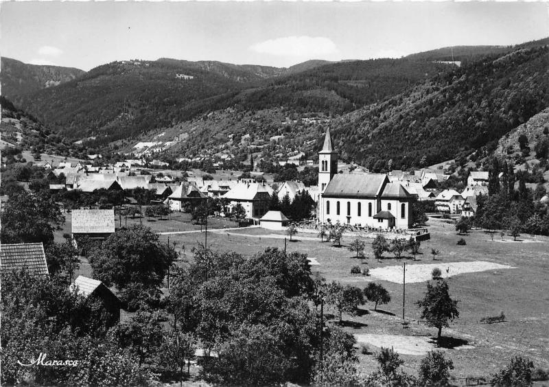 BR10418 Vallee de munster Le village de Stosswihr au fond altenberg  france