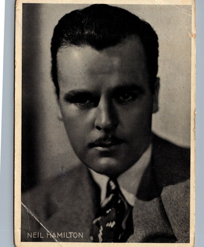 Neil Hamilton Vintage Postcard BS15