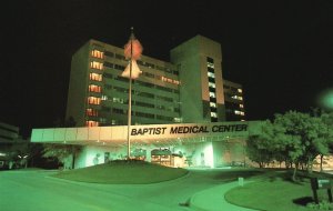 Vintage Postcard Baptist Medical Center Health Care Service Kansas City Missouri