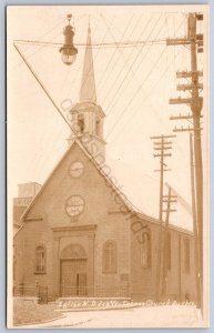K37/ Quebec City Canada RPPC Postcard c1920 Notre Dame Victoires Church 22