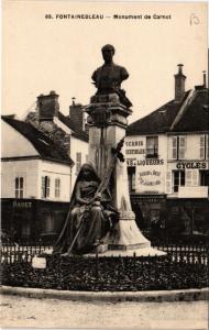 CPA FONTAINEBLEAU - Monument de Carnot (472174)