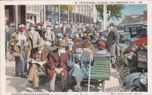 Florida Saint Petersburg Tourists Enjoying Sunshine The Sunshine City 1928