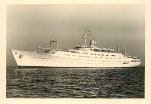 FDGB holiday ship - MS Völkerfreundschaft German passanger cruise ship 1960 rppc