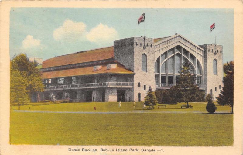 BOB-LO ISLAND PARK ONTRIO CANADA~DANCE PAVILION FOR 5000~POSTCARD 1942 PSTMK