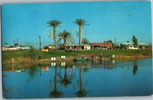 Youngtown AZ Retirement Community c1967 Vintage Postcard B28