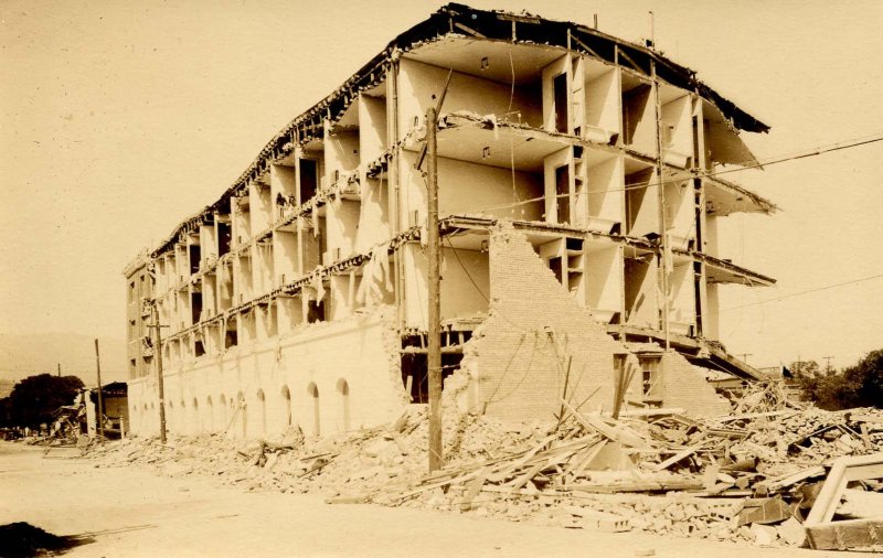 CA - Santa Barbara, 1925 Earthquake. The Californian Hotel Ruins   *RPPC