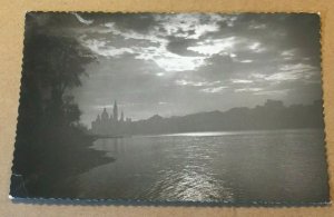 VINTAGE RPPC POSTCARD UNUSED EBRO RIVER, ZARAGOZA, SPAIN