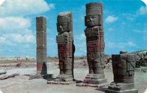 HIDALGO, Mexico   TULA RUINS Toltec Warrior Carvings~Atlantean Columns  Postcard